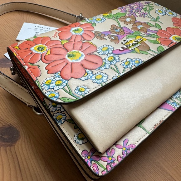 🌸 Coach Klare Crossbody Bag With Floral Print - Picture 8 of 16